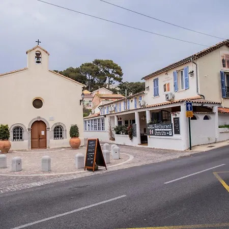 Sainte Marguerite Bed & Breakfast 3*