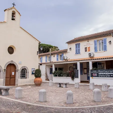 Sainte Marguerite Bed & Breakfast 3*