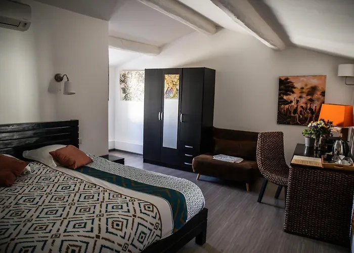 Sainte Marguerite Bed & Breakfast La Garde (Var)